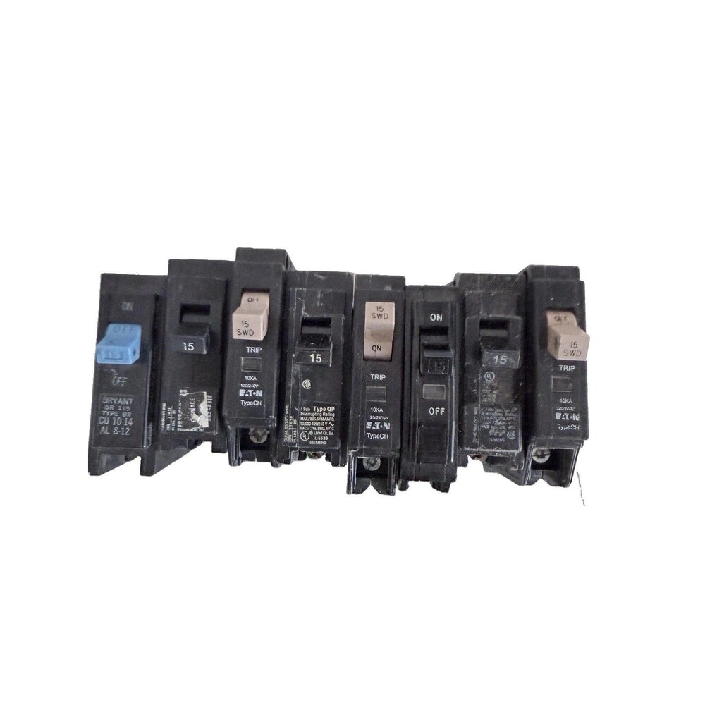 Lot of 8 Used Circuit Breakers 15 Amp Single Pole  – GE, Siemens Various Types
